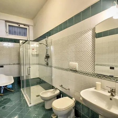 Sleeps 10 With Pool And Air Con 빌라